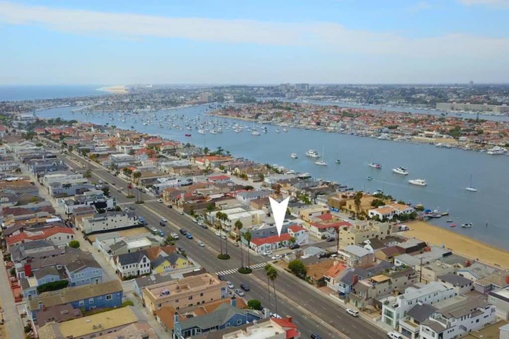 1000#4 Modern Home, Steps From W/ac! * Newport Beach